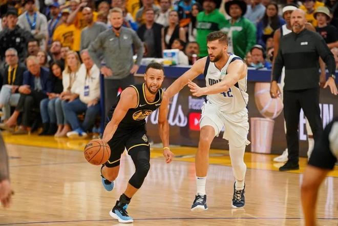 主的比赛策 主的比赛策