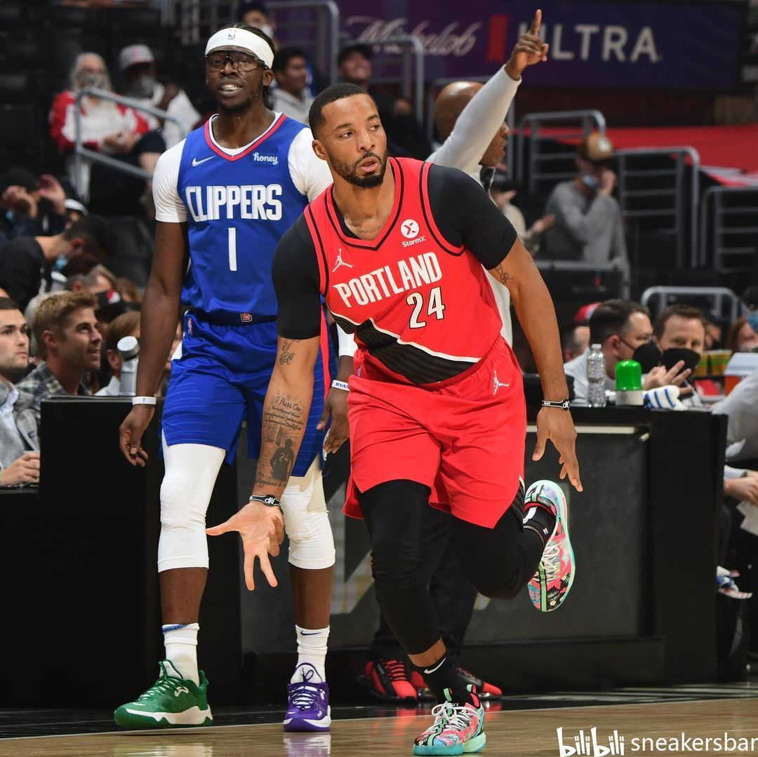 期送出了一 期送出了一