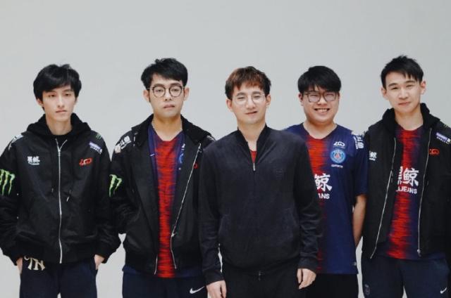 里程碑之夜 里程碑之夜