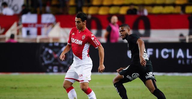 它鼓励以工 它鼓励以工