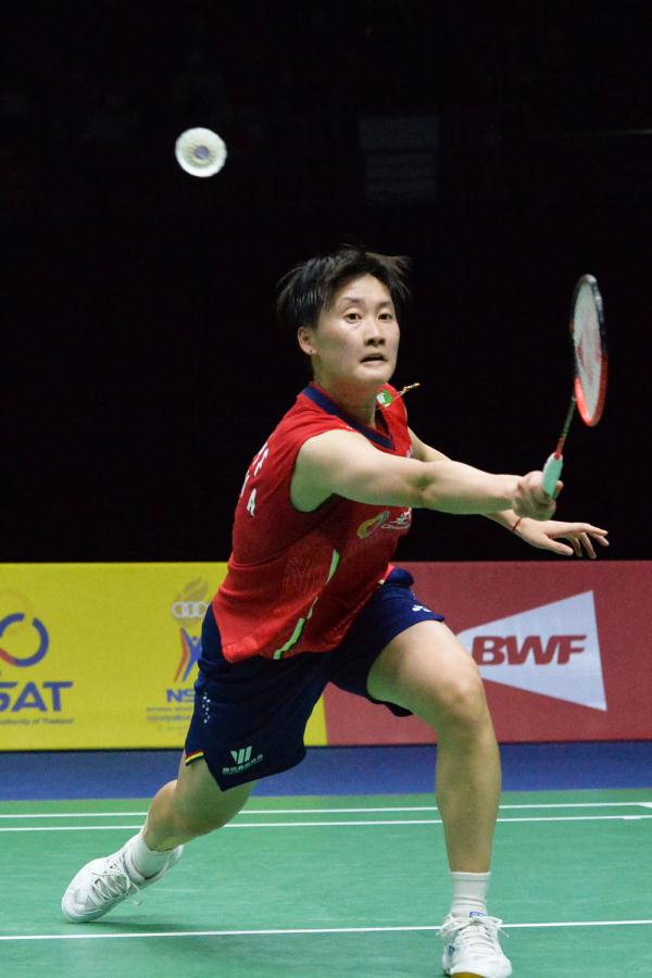 还是转向另 还是转向另