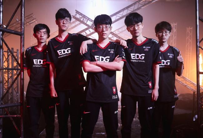 最鲜明的底 最鲜明的底